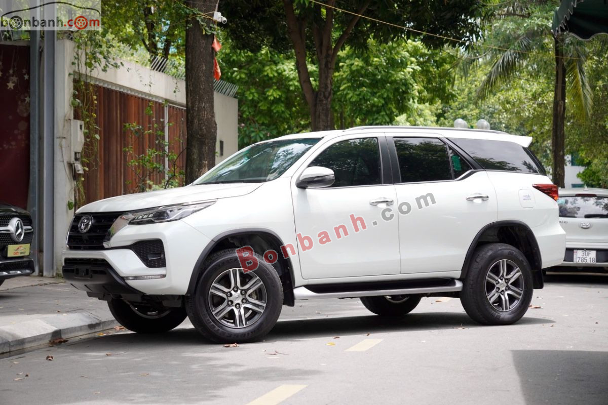 Bán ô tô Toyota Fortuner 2.4L 4x2 AT - 2022 - xe cũ