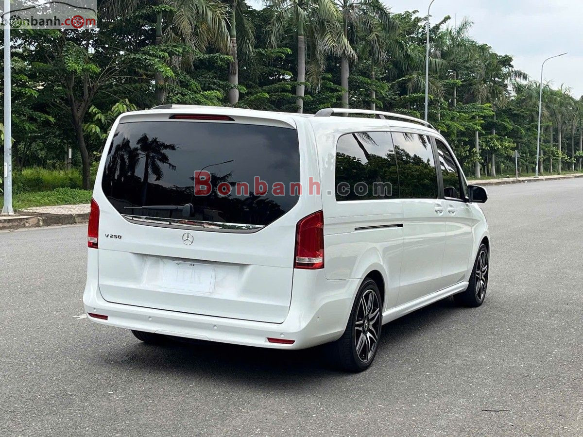 Bán ô tô Mercedes Benz V class V250 AMG - 2022 - xe cũ