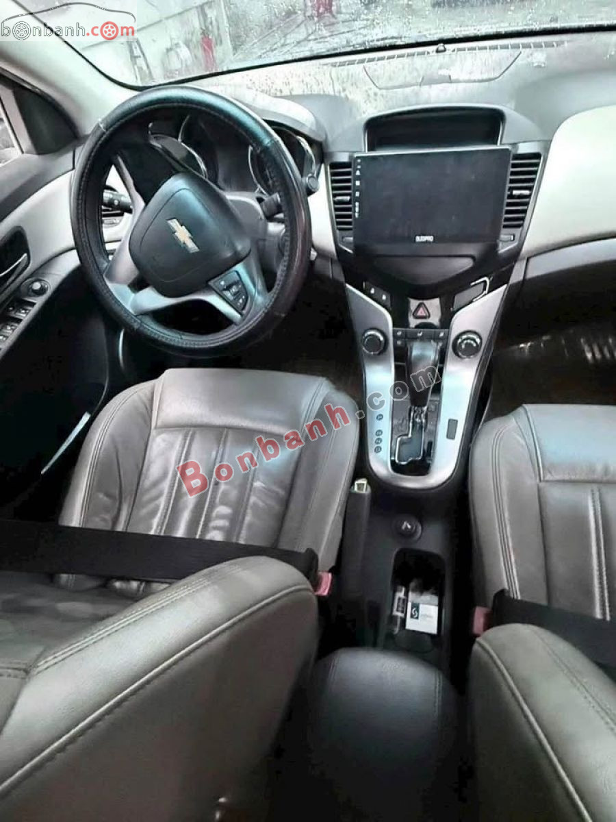 Bán ô tô Chevrolet Cruze LTZ 1.8 AT - 2015 - xe cũ