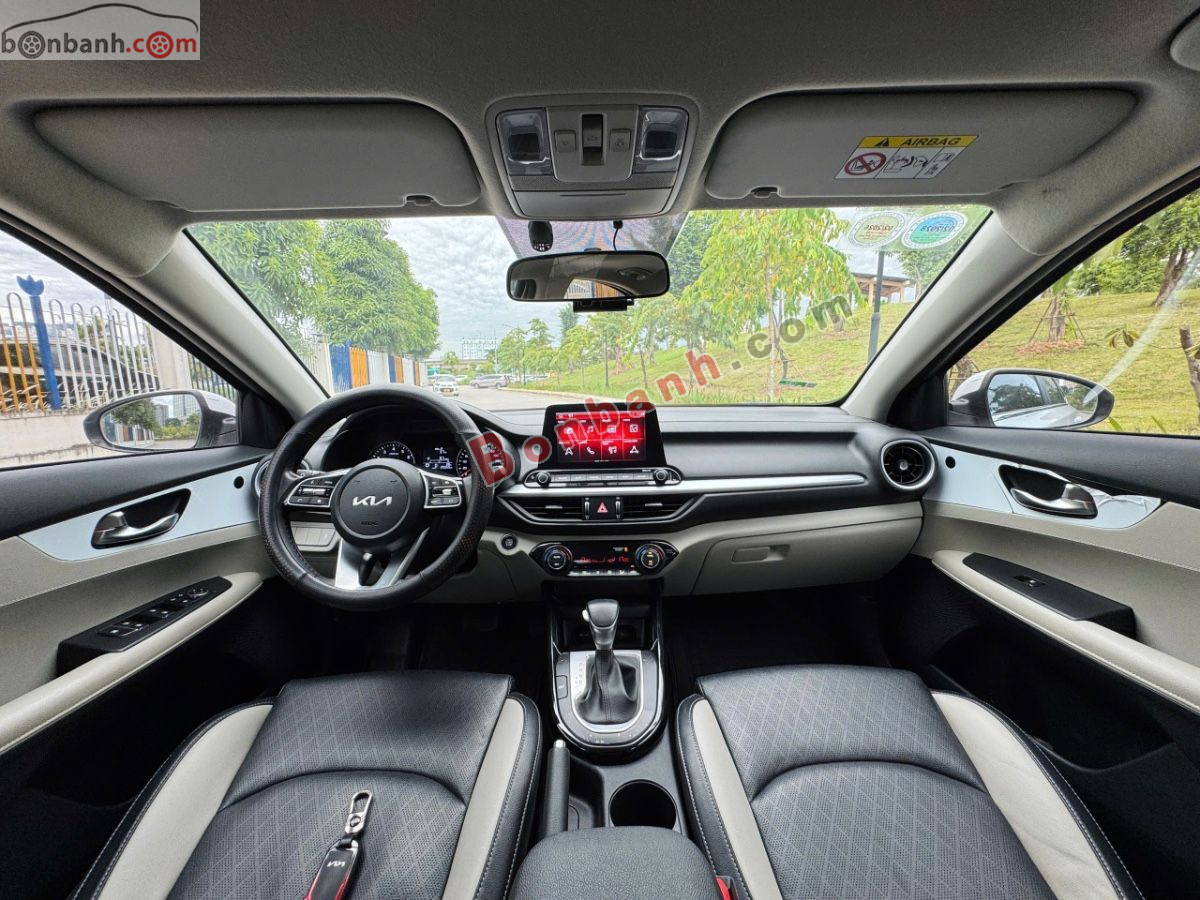 Bán ô tô Kia K3 Luxury 1.6 AT - 2025 - xe cũ