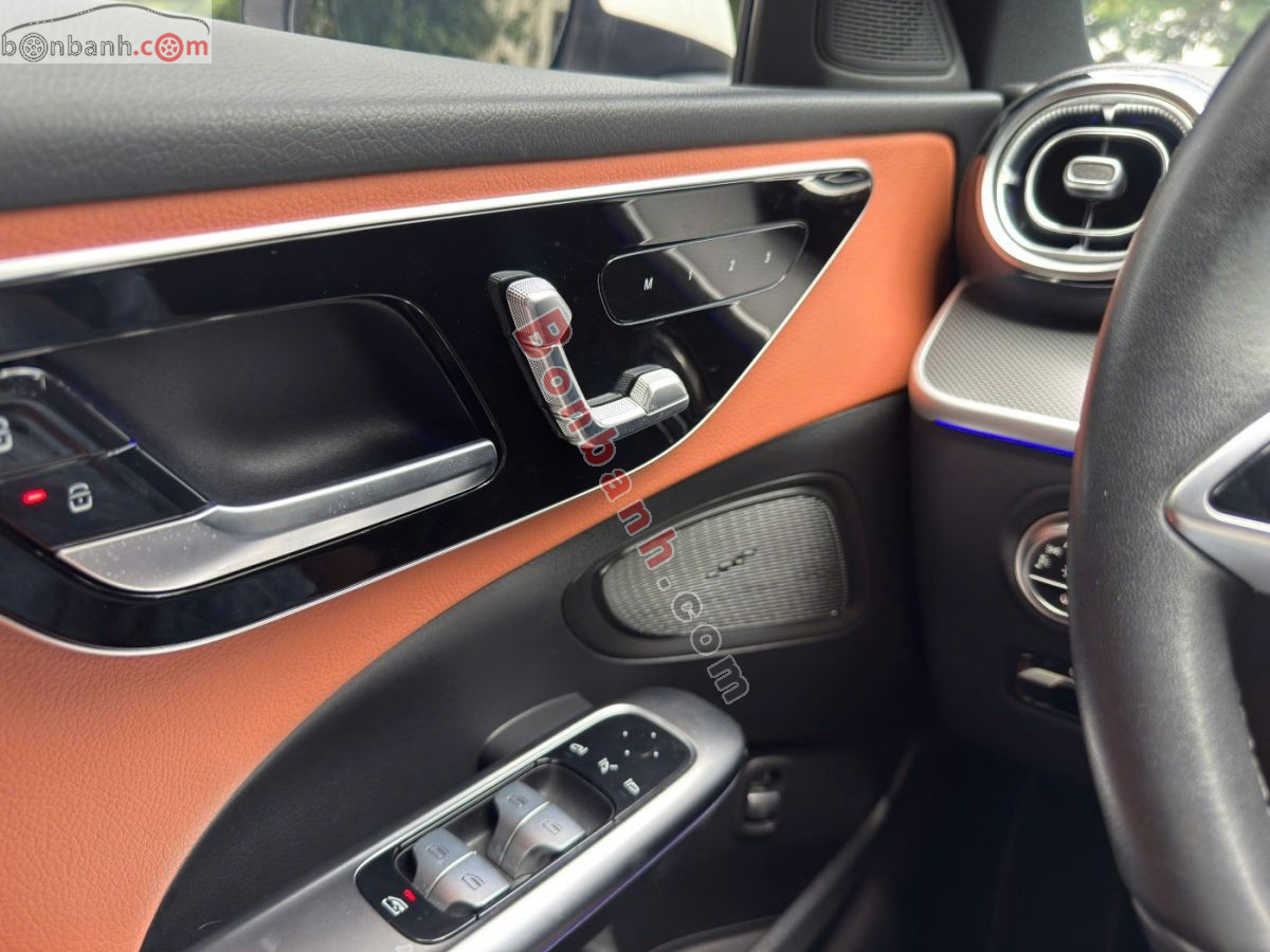 Bán ô tô Mercedes Benz C class C200 Avantgarde - 2022 - xe cũ