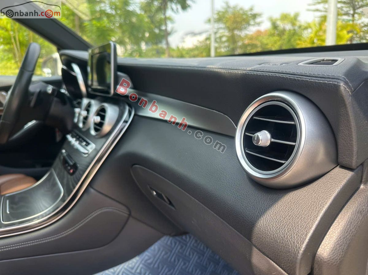 Bán ô tô Mercedes Benz GLC 300 4Matic - 2016 - xe cũ