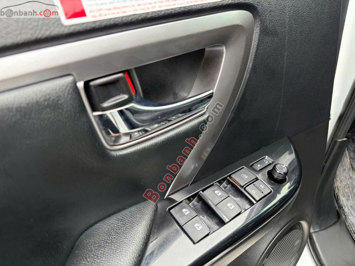 Bán ô tô Toyota Fortuner 2.4L 4x2 AT - 2024 - xe cũ