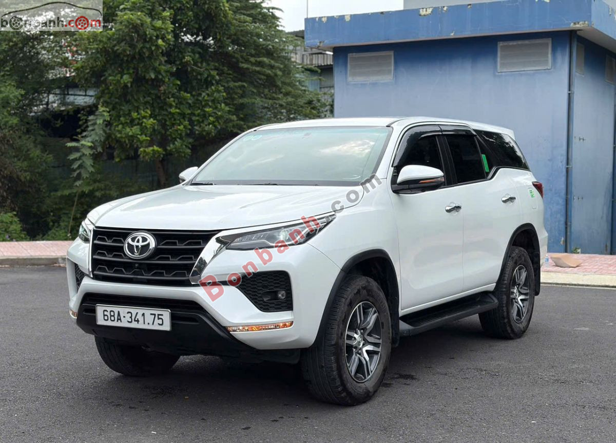 Bán ô tô Toyota Fortuner 2.4L 4x2 AT - 2024 - xe cũ