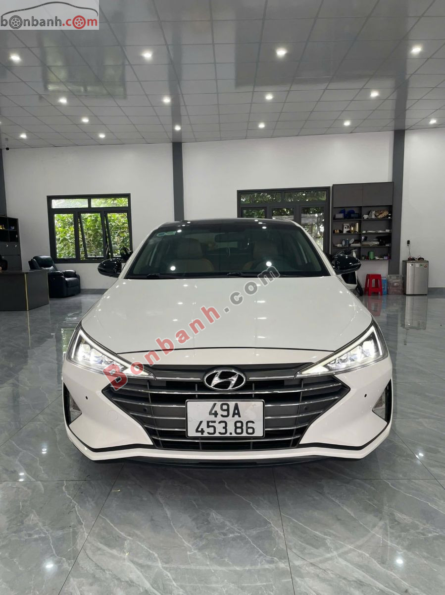 Bán ô tô Hyundai Elantra 2.0 AT - 2020 - xe cũ