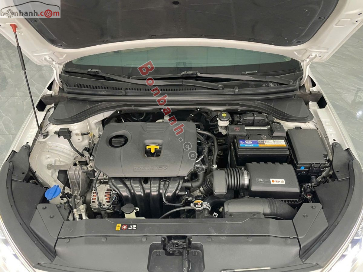 Bán ô tô Hyundai Elantra 2.0 AT - 2020 - xe cũ
