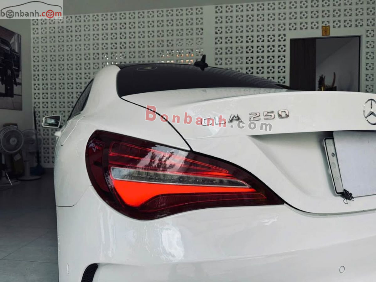 Bán ô tô Mercedes Benz CLA class CLA 250 4Matic - 2016 - xe cũ
