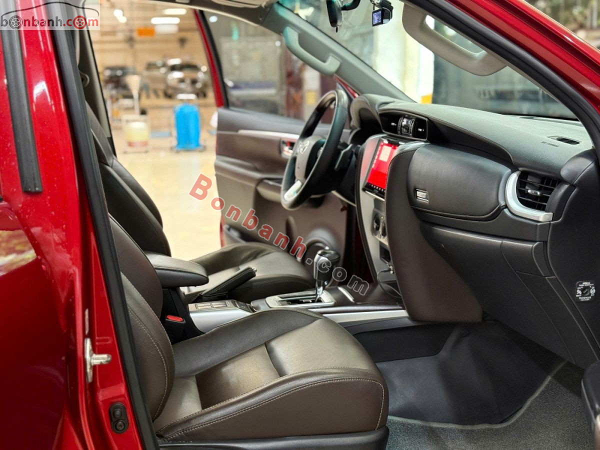 Bán ô tô Toyota Fortuner 2.4G 4x2 AT - 2019 - xe cũ