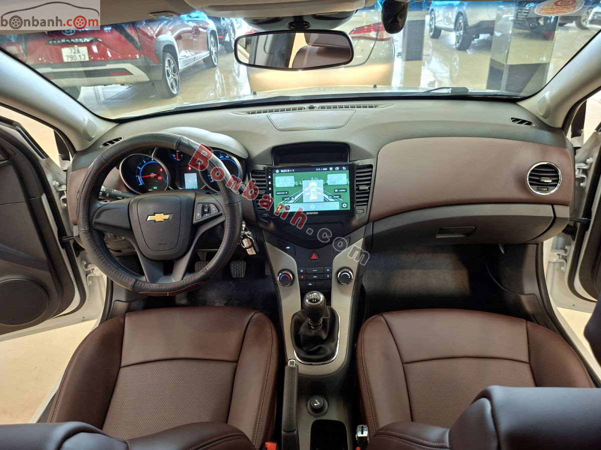 Bán ô tô Chevrolet Cruze LT 1.6 MT - 2016 - xe cũ