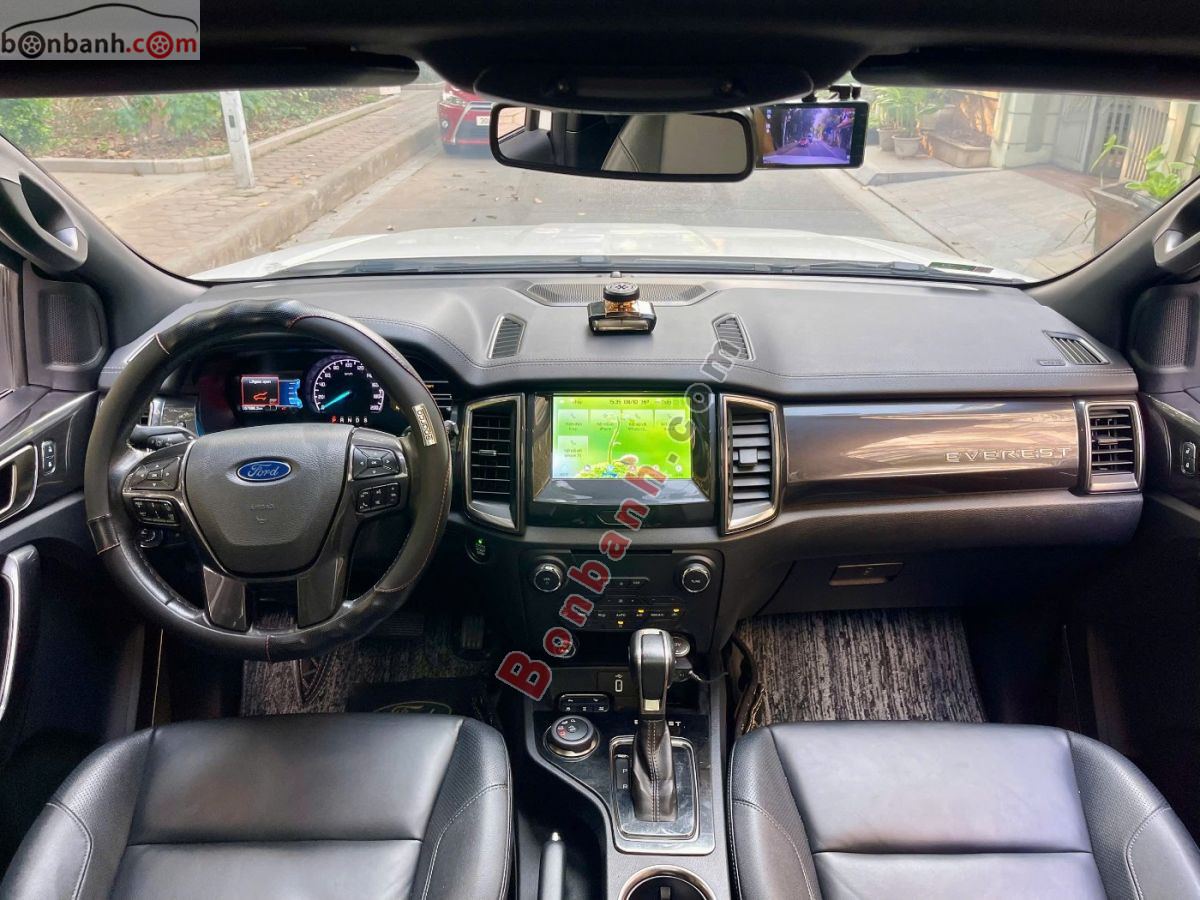 Bán ô tô Ford Everest Titanium 2.0L 4x4 AT - 2021 - xe cũ
