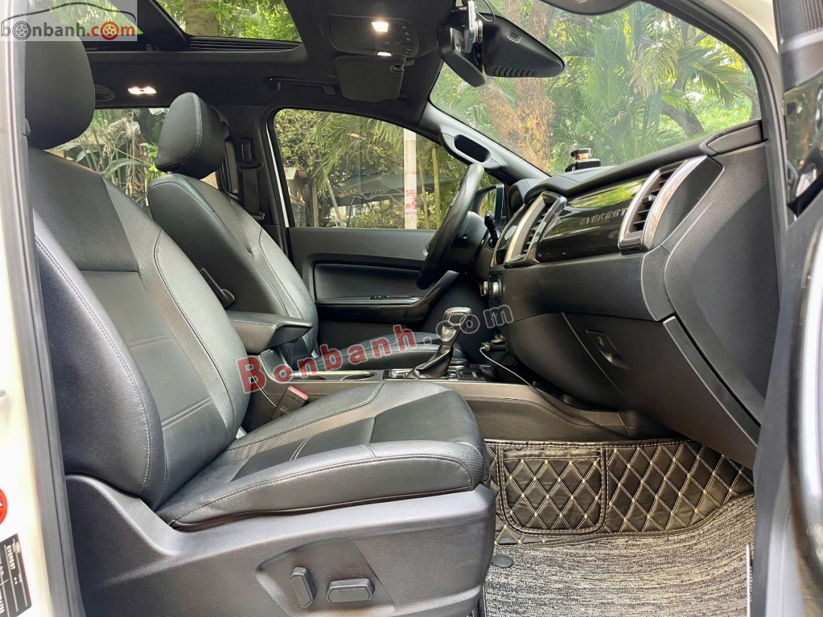 Bán ô tô Ford Everest Titanium 2.0L 4x4 AT - 2021 - xe cũ