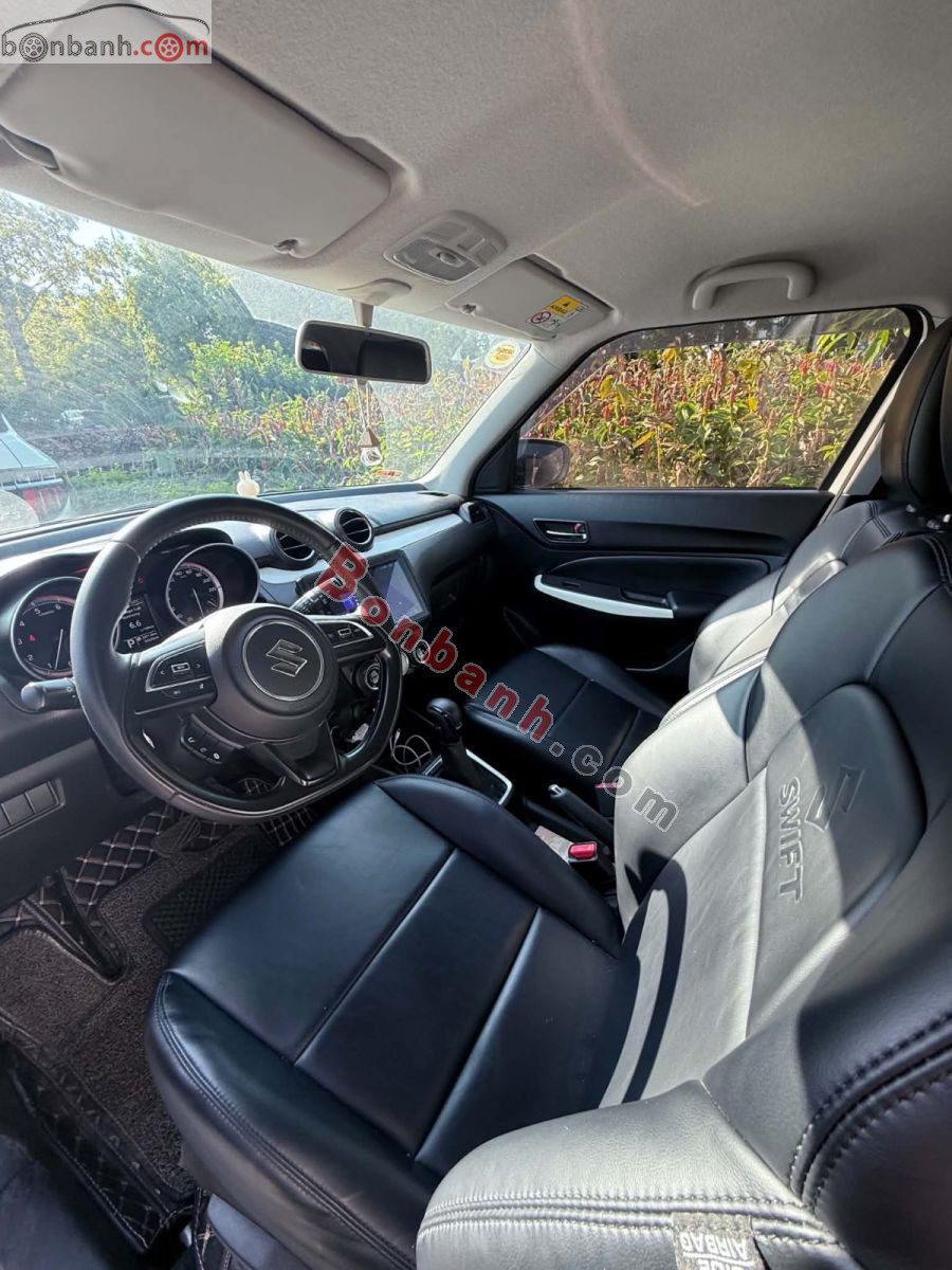 Bán ô tô Suzuki Swift GLX 1.2 AT - 2020 - xe cũ