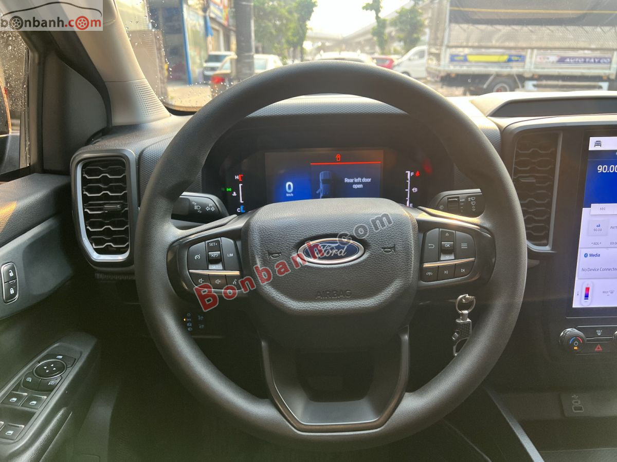 Bán ô tô Ford Ranger XLS 2.0L 4x4 AT - 2023 - xe cũ