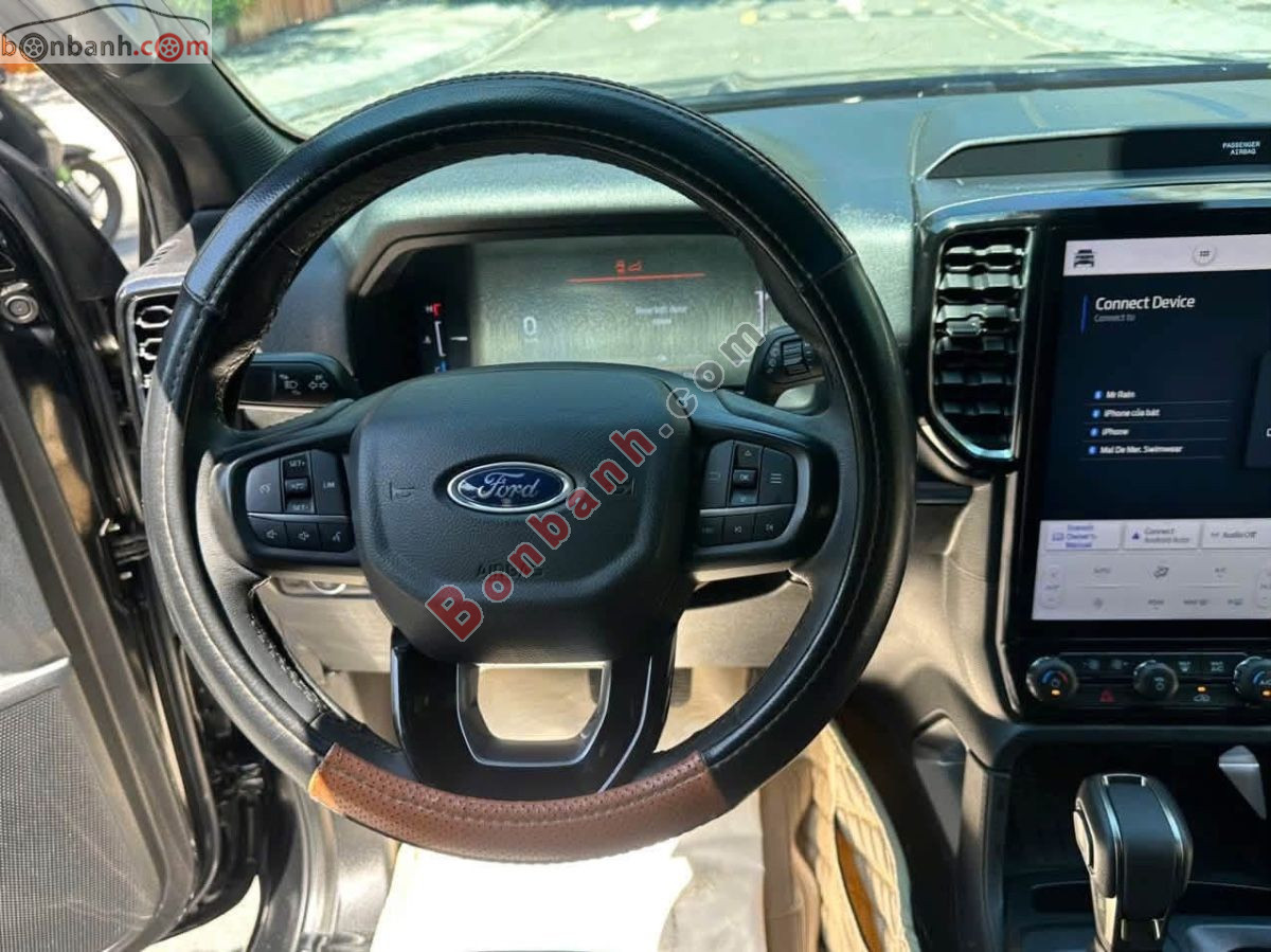Bán ô tô Ford Everest Titanium 2.0L 4x2 AT - 2022 - xe cũ