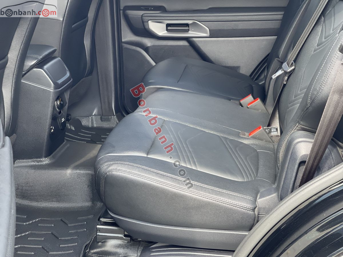 Bán ô tô Ford Everest Titanium 2.0L 4x2 AT - 2022 - xe cũ