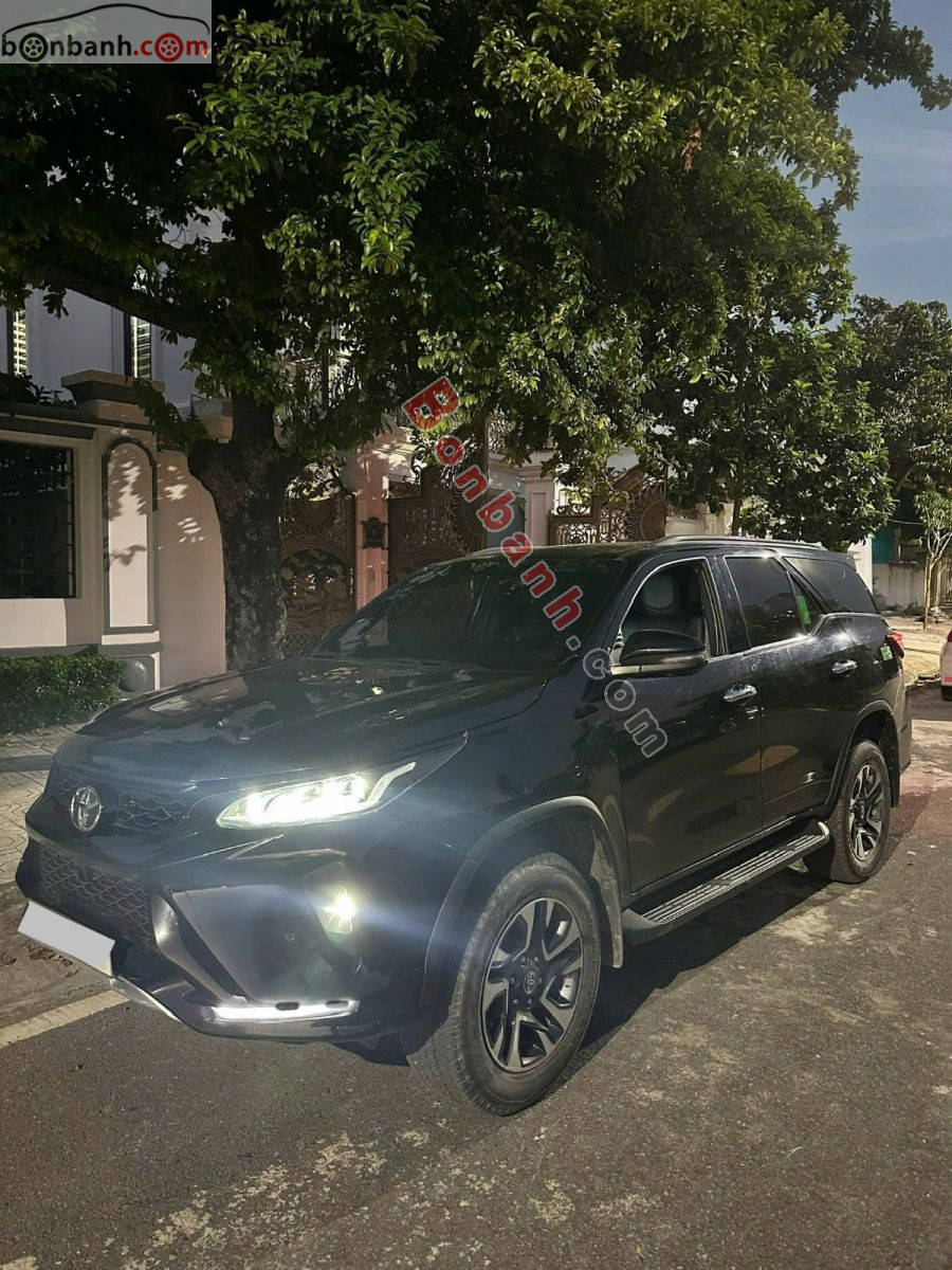 Bán ô tô Toyota Fortuner Legender 2.4L 4x2 AT - 2025 - xe cũ
