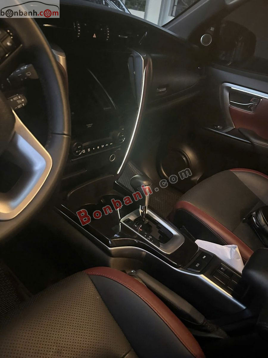 Bán ô tô Toyota Fortuner Legender 2.4L 4x2 AT - 2025 - xe cũ