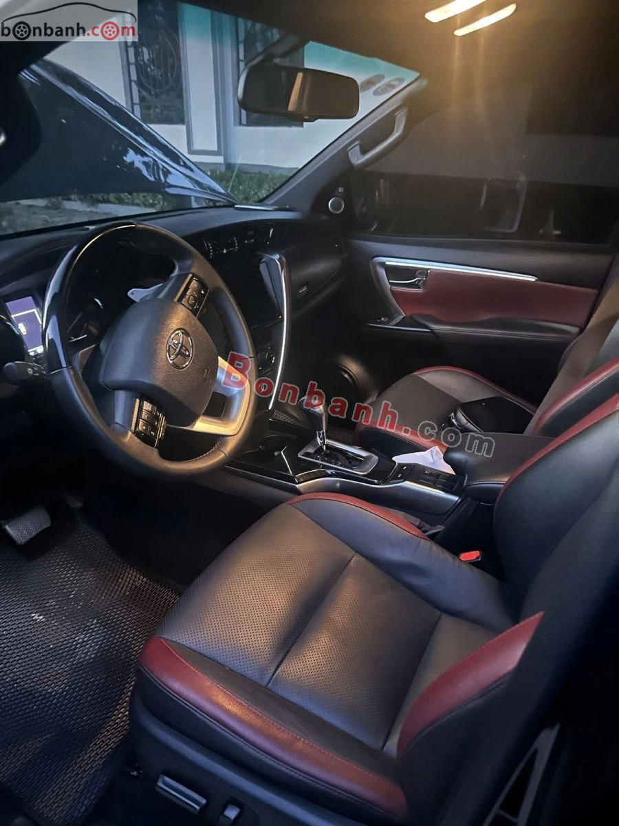 Bán ô tô Toyota Fortuner Legender 2.4L 4x2 AT - 2025 - xe cũ