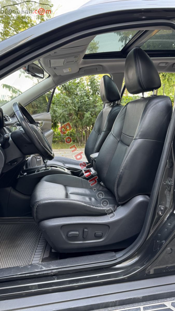 Bán ô tô Nissan X trail 2.0 SL 2WD Premium - 2017 - xe cũ