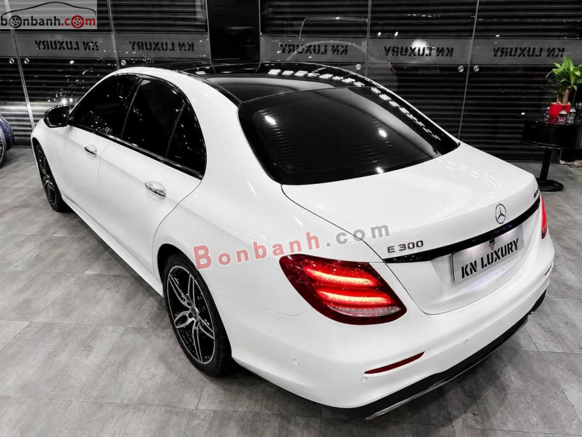 Bán ô tô Mercedes Benz E class E300 AMG - 2017 - xe cũ