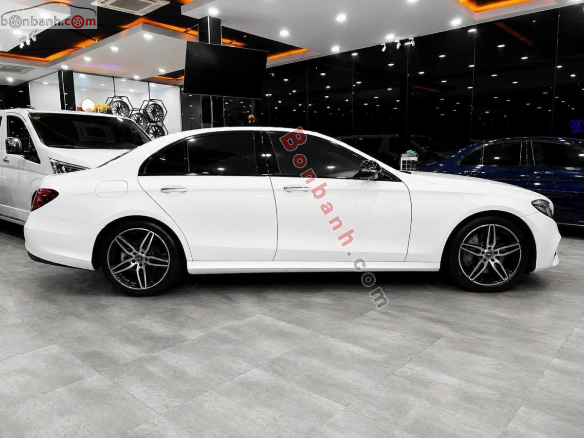 Bán ô tô Mercedes Benz E class E300 AMG - 2017 - xe cũ