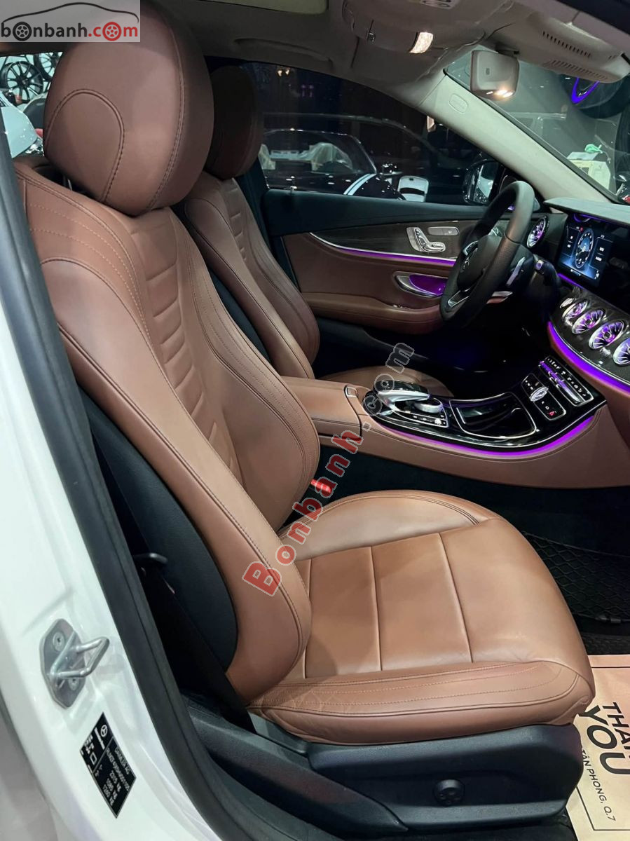Bán ô tô Mercedes Benz E class E300 AMG - 2017 - xe cũ