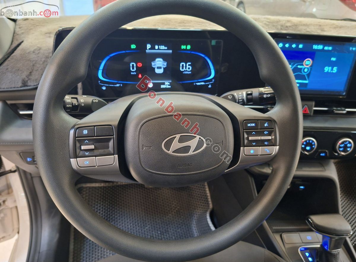 Bán ô tô Hyundai Accent 1.5 AT - 2025 - xe cũ