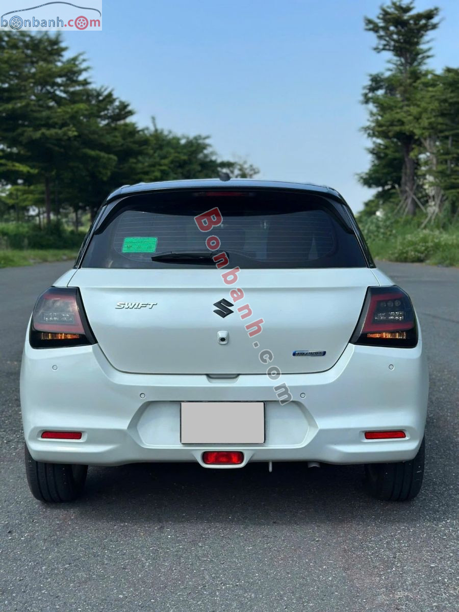 Bán ô tô Suzuki Swift 1.2 AT - 2025 - xe cũ