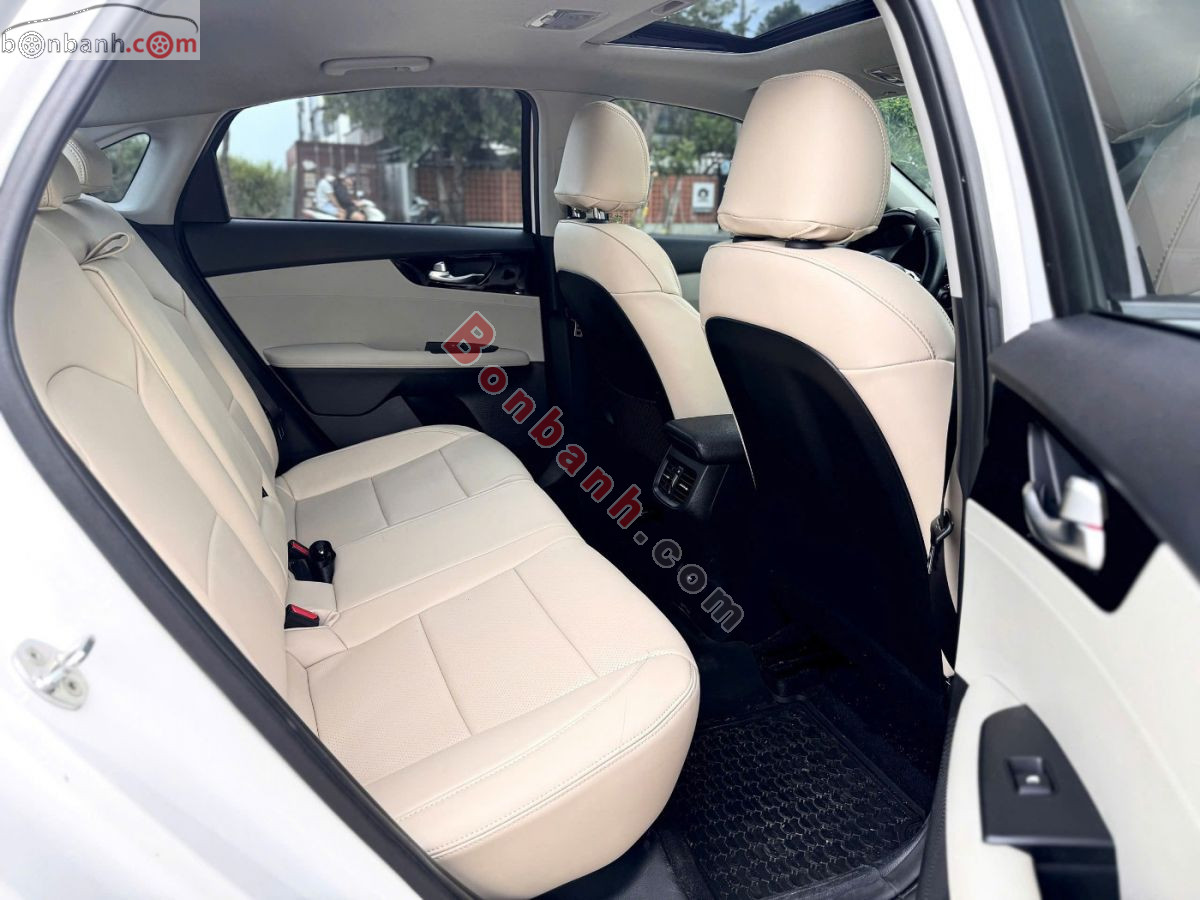 Bán ô tô Kia K3 Luxury 1.6 AT - 2021 - xe cũ