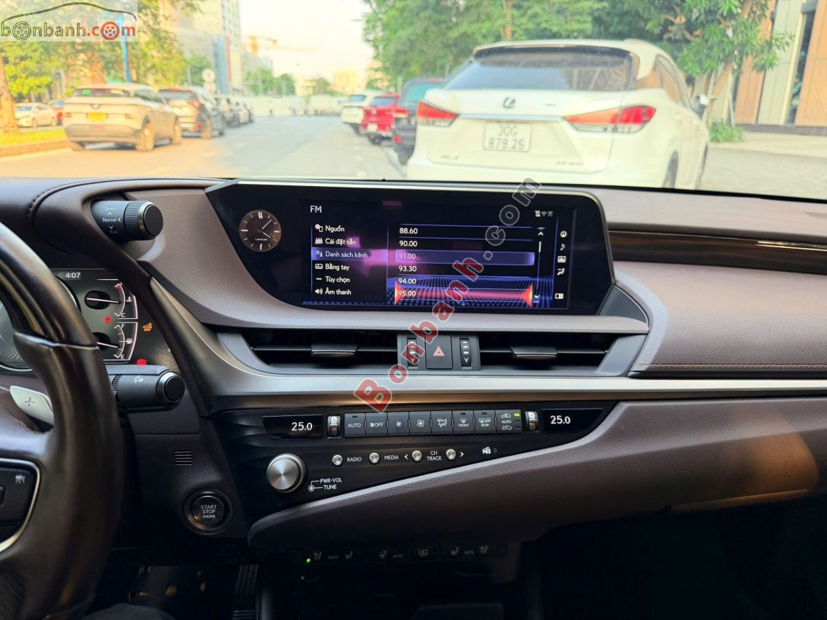 Bán ô tô Lexus ES 250 - 2021 - xe cũ