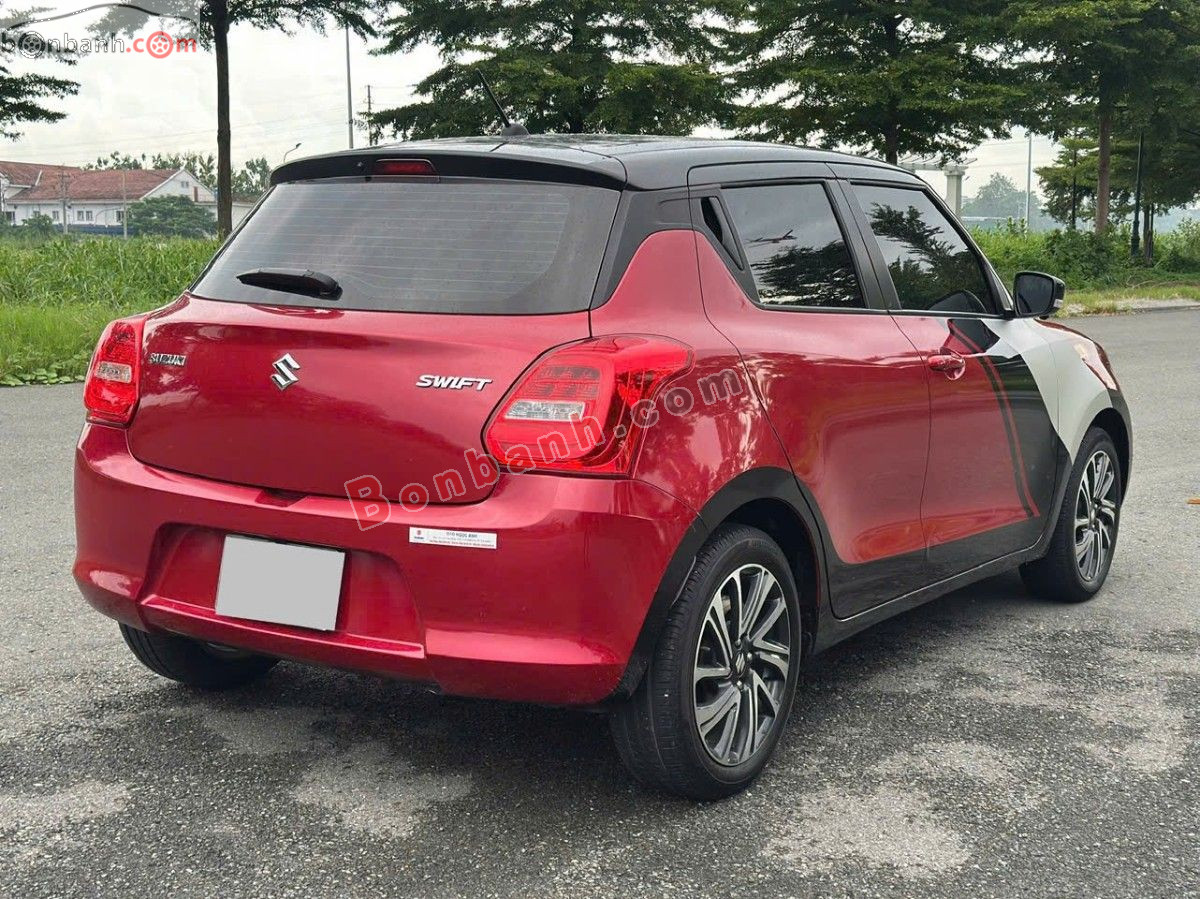 Bán ô tô Suzuki Swift GLX 1.2 AT - 2022 - xe cũ