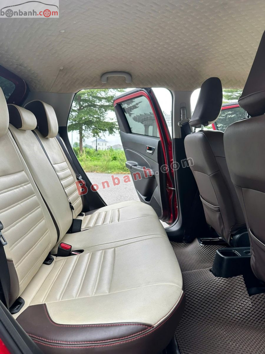 Bán ô tô Suzuki Swift GLX 1.2 AT - 2022 - xe cũ