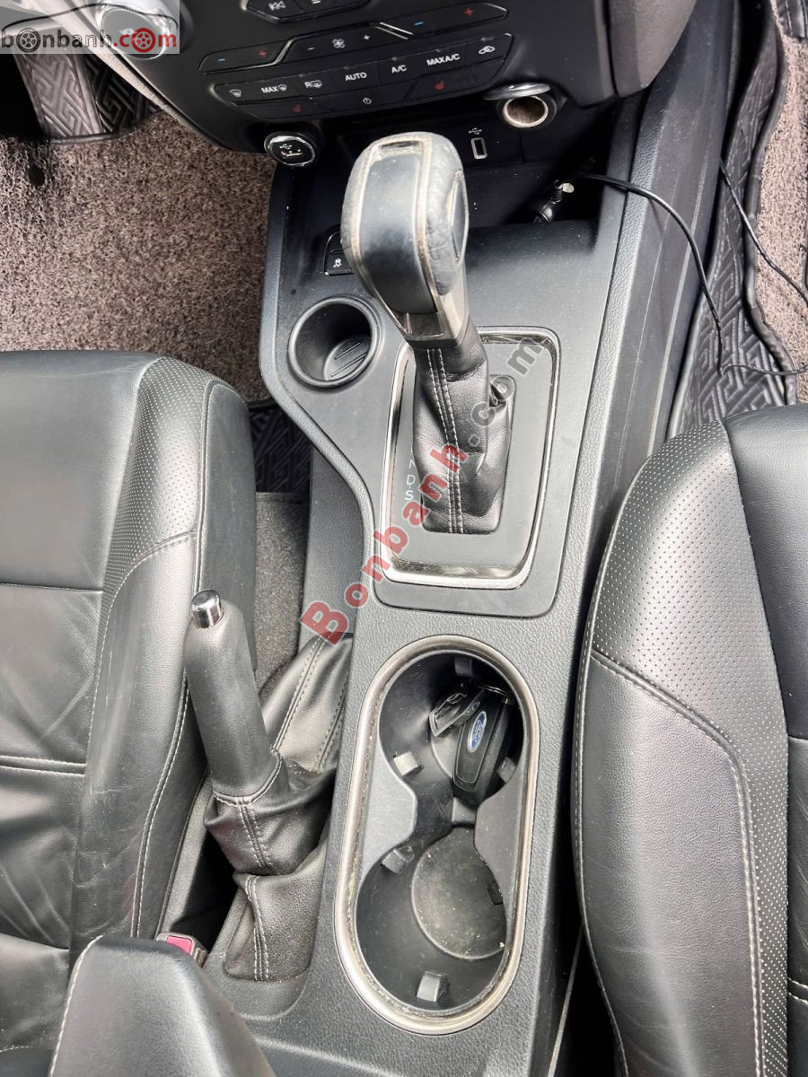 Bán ô tô Ford Everest Titanium 2.0L 4x2 AT - 2019 - xe cũ
