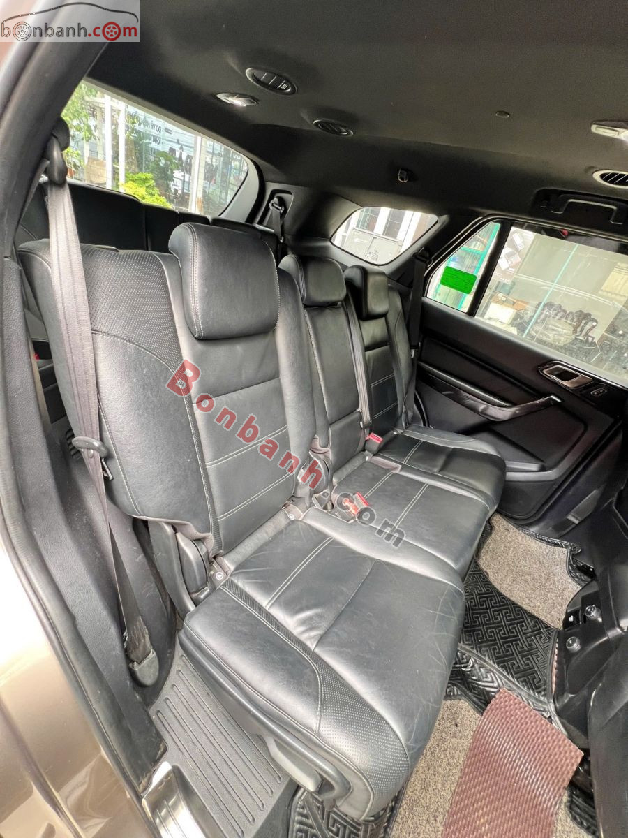 Bán ô tô Ford Everest Titanium 2.0L 4x2 AT - 2019 - xe cũ