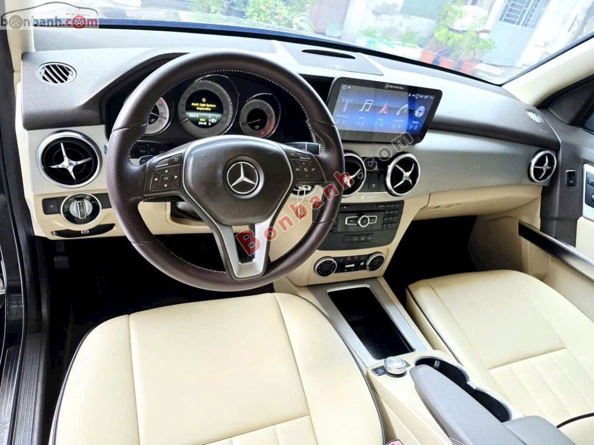 Bán ô tô Mercedes Benz GLK Class 250 AMG 4Matic - 2014 - xe cũ