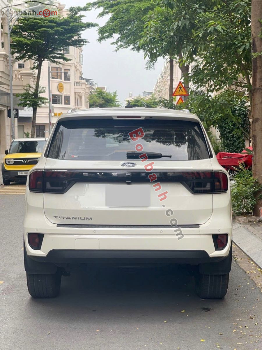 Bán ô tô Ford Everest Titanium 2.0L 4x2 AT - 2024 - xe cũ