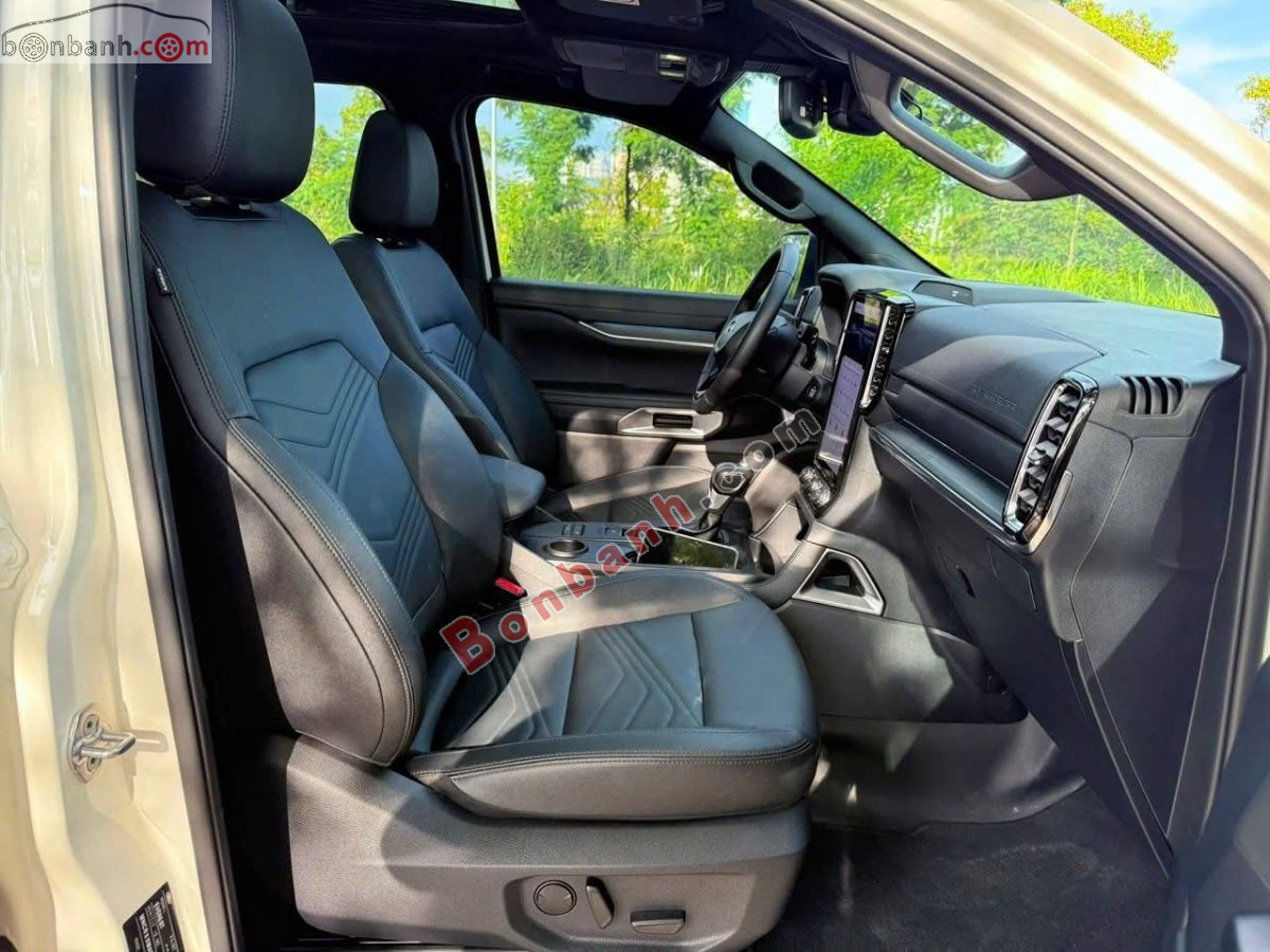 Bán ô tô Ford Everest Titanium 2.0L 4x2 AT - 2023 - xe cũ