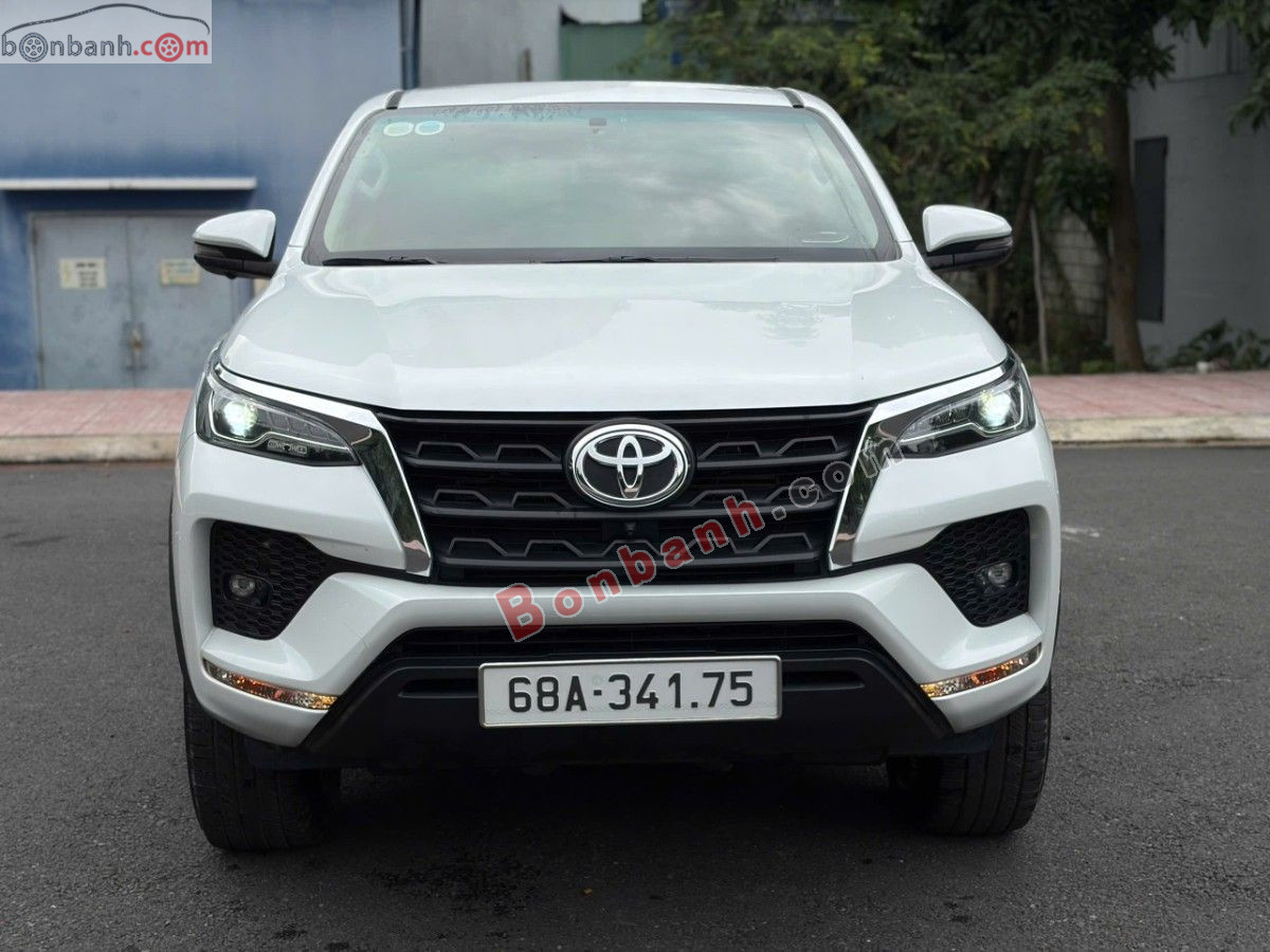 Bán ô tô Toyota Fortuner 2.4L 4x2 AT - 2024 - xe cũ