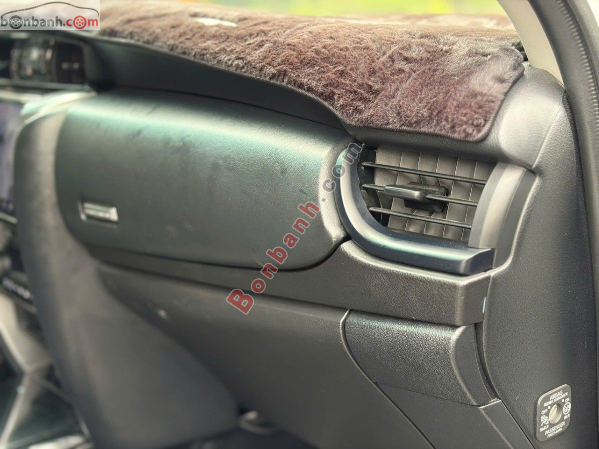 Bán ô tô Toyota Fortuner 2.4L 4x2 AT - 2024 - xe cũ