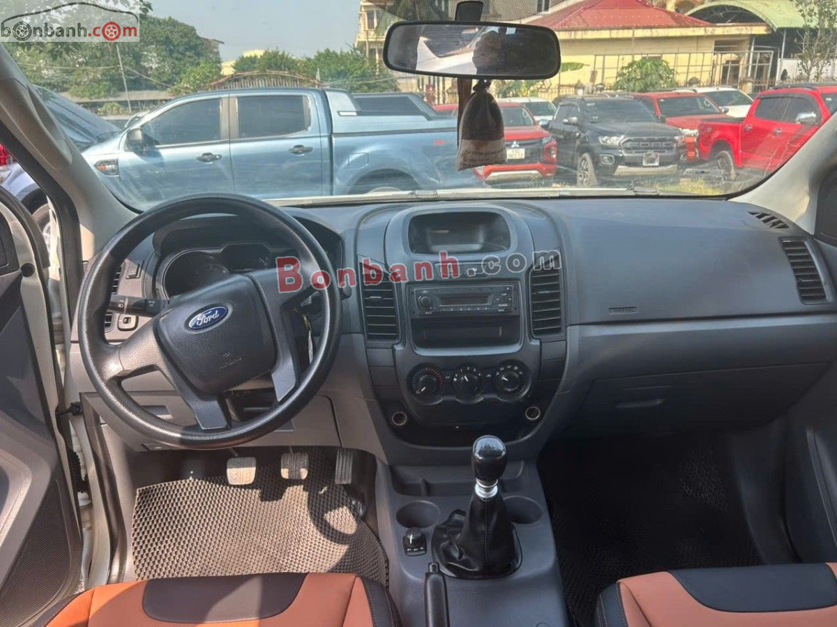 Bán ô tô Ford Ranger XL 2.2L 4x4 MT - 2015 - xe cũ