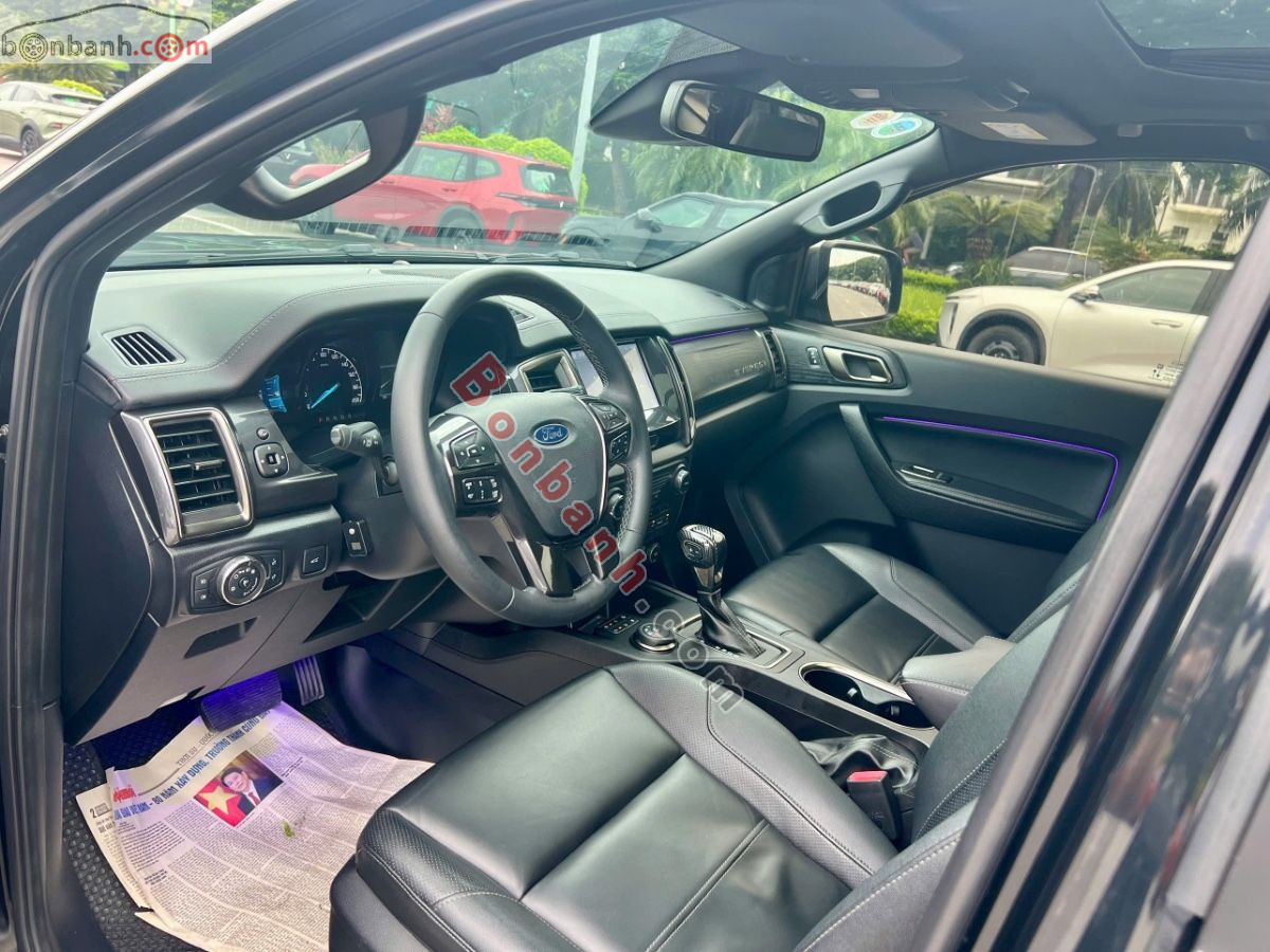 Bán ô tô Ford Everest Titanium 2.0L 4x4 AT - 2022 - xe cũ
