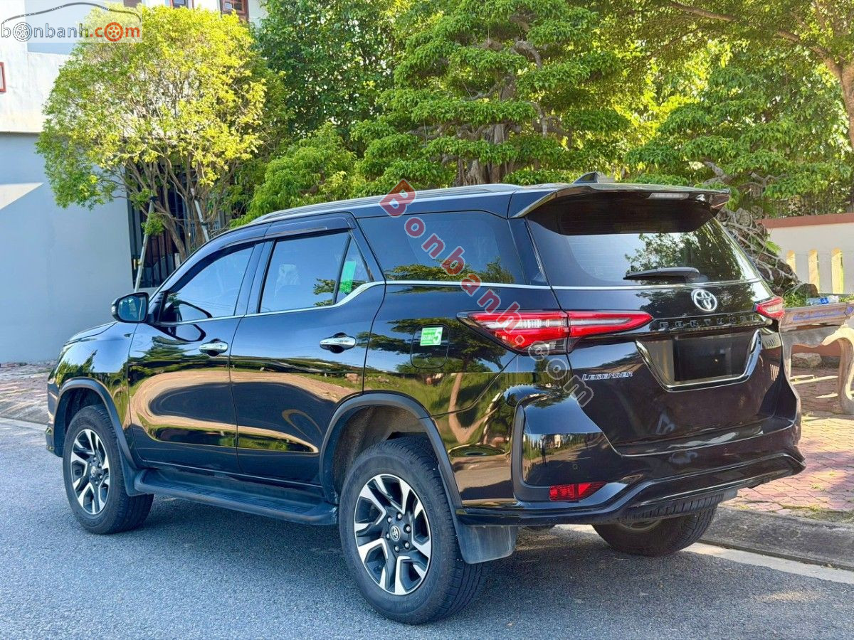 Bán ô tô Toyota Fortuner Legender 2.4L 4x2 AT - 2025 - xe cũ