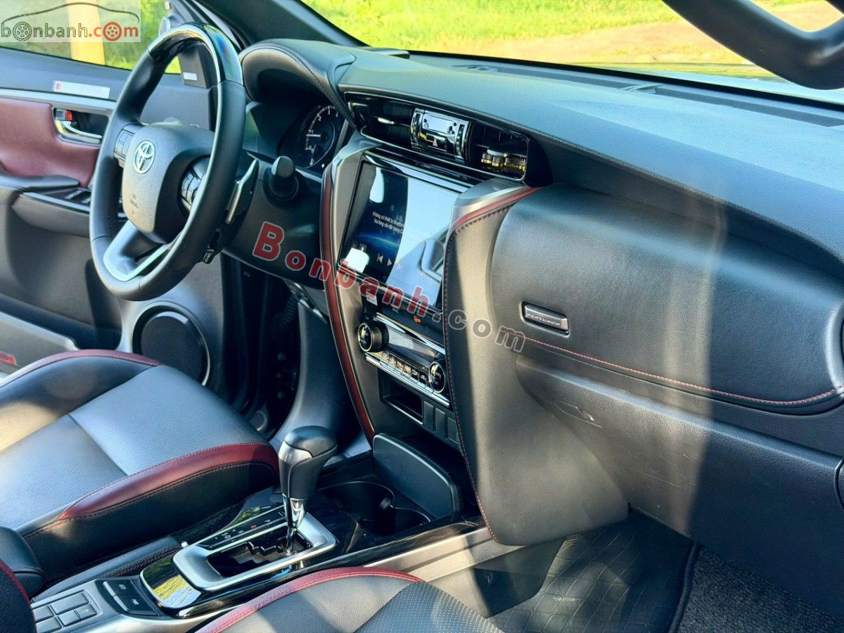 Bán ô tô Toyota Fortuner Legender 2.4L 4x2 AT - 2025 - xe cũ