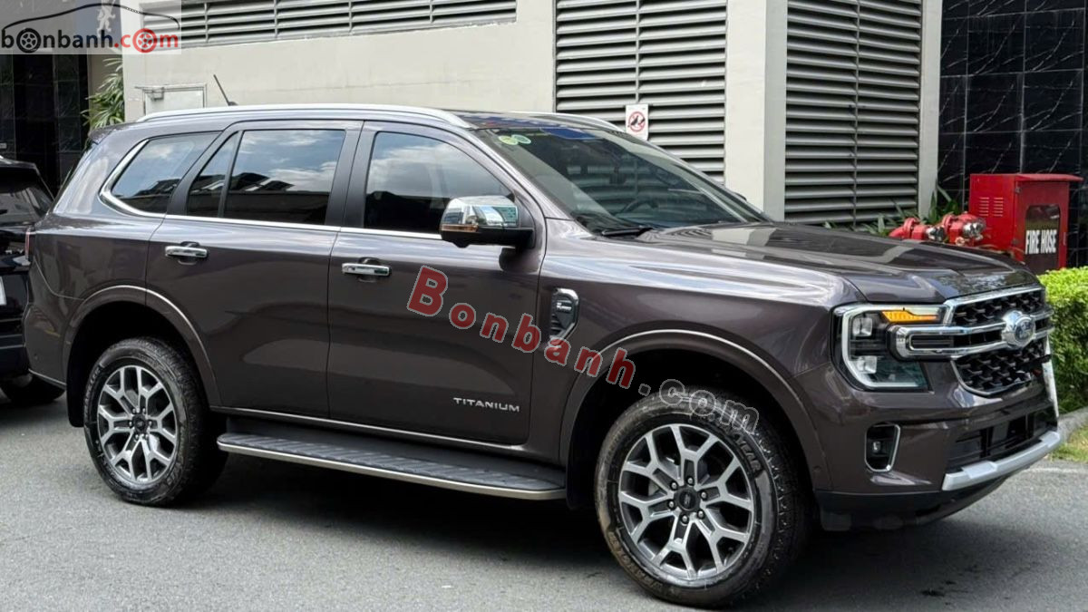 Bán ô tô Ford Everest Titanium Plus 2.0L 4x4 AT - 2022 - xe cũ