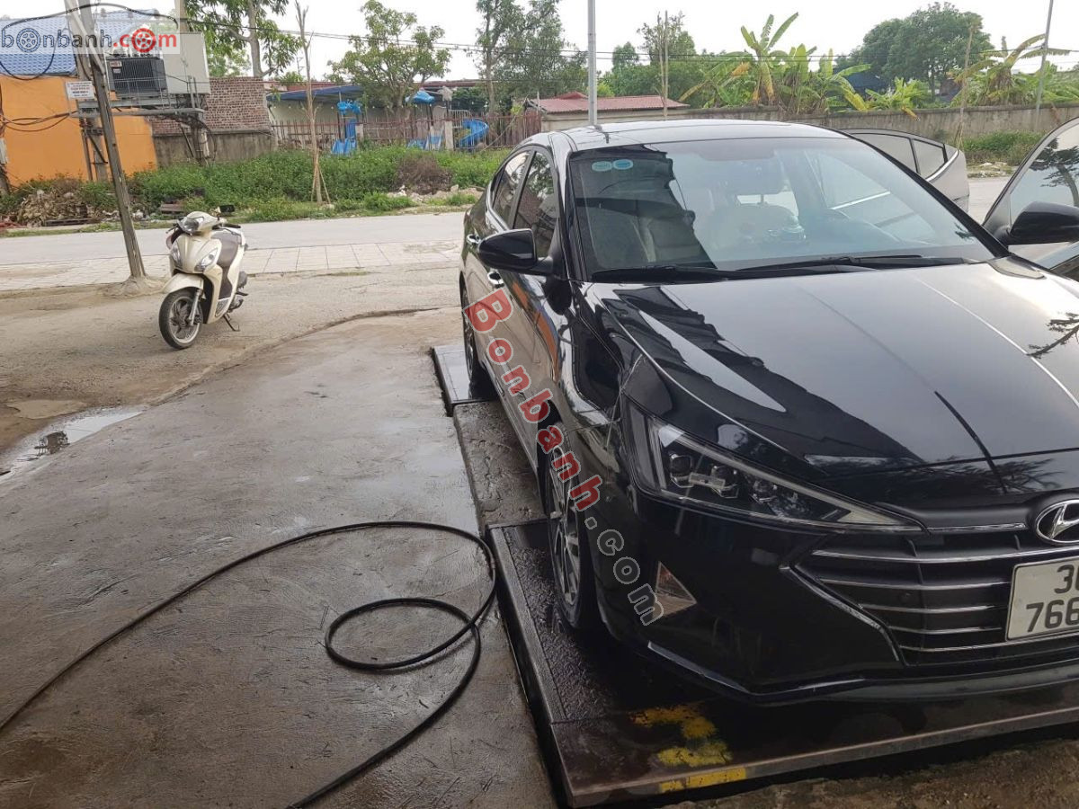 Bán ô tô Hyundai Elantra 2.0 AT - 2021 - xe cũ