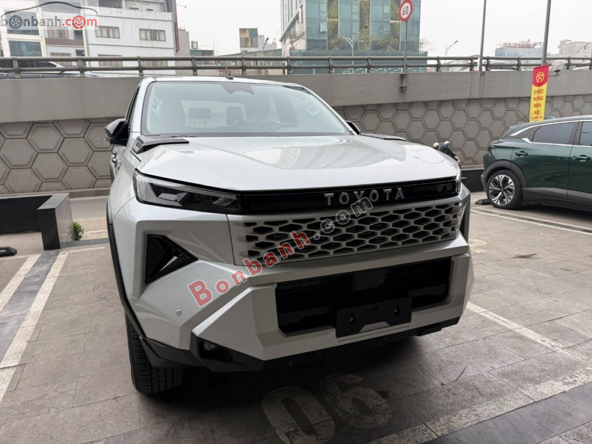 Bán ô tô Toyota Hilux Trailhunter 2.8L 4x4 AT - 2026 - xe mới