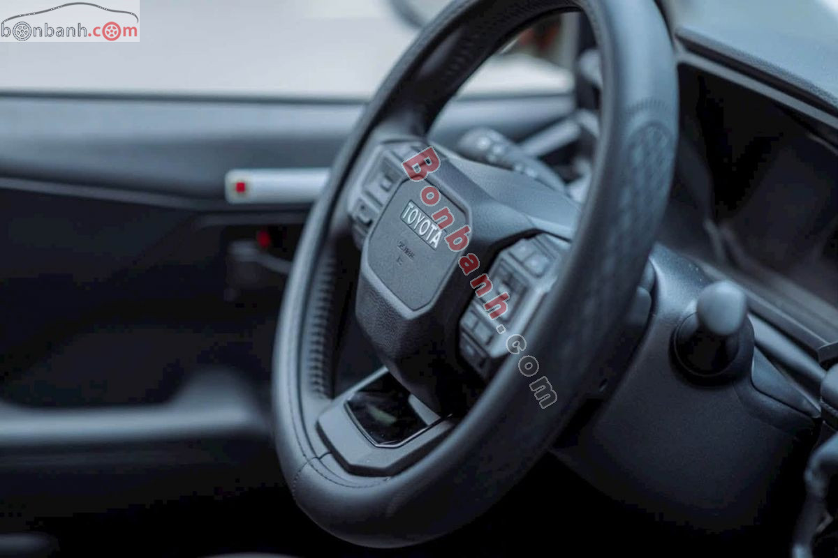 Bán ô tô Toyota Hilux Trailhunter 2.8L 4x4 AT - 2026 - xe mới