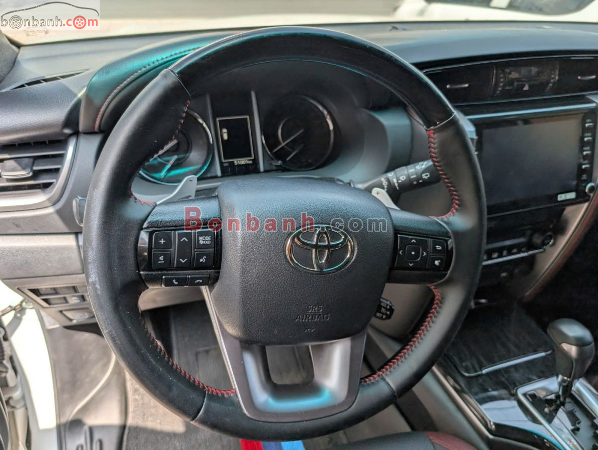 Bán ô tô Toyota Fortuner Legender 2.4L 4x2 AT - 2022 - xe cũ