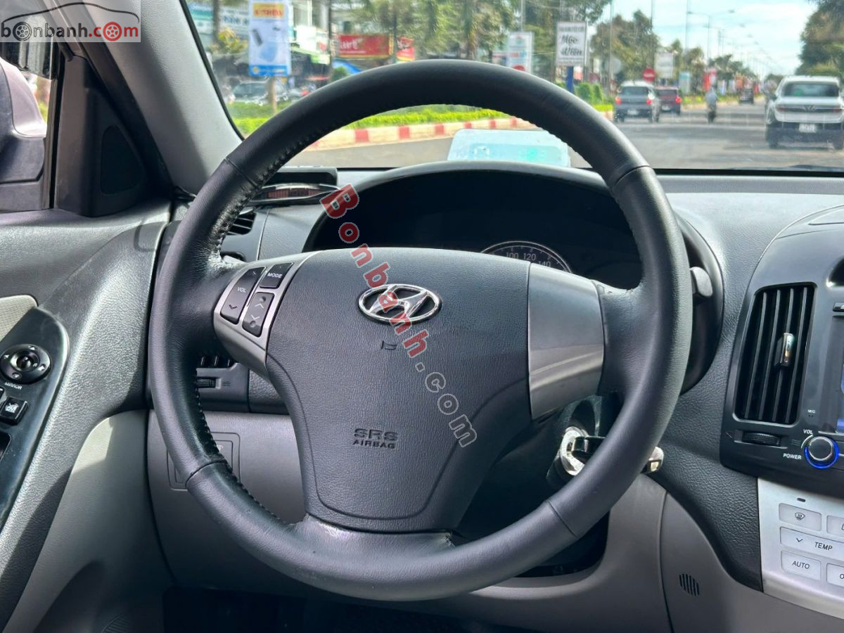 Bán ô tô Hyundai Avante 1.6 AT - 2012 - xe cũ