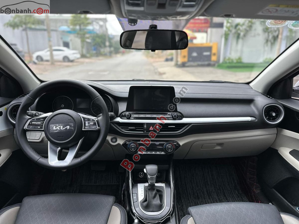 Bán ô tô Kia K3 Luxury 1.6 AT - 2025 - xe cũ